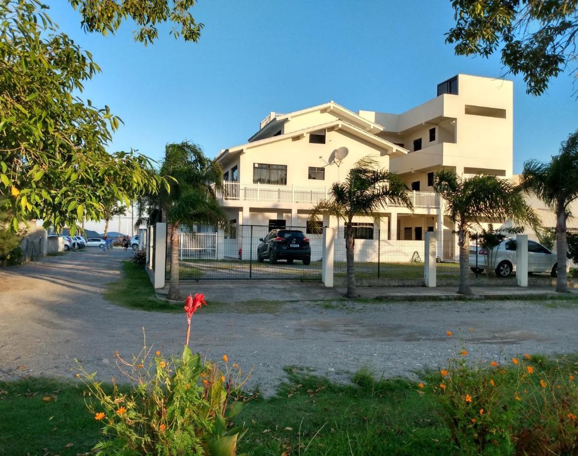 Apartamentos Praia Do Sonho Palhoça Eksteriør billede